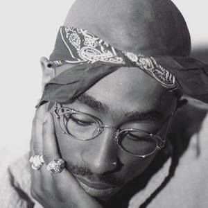 Meet your Posher, Loren